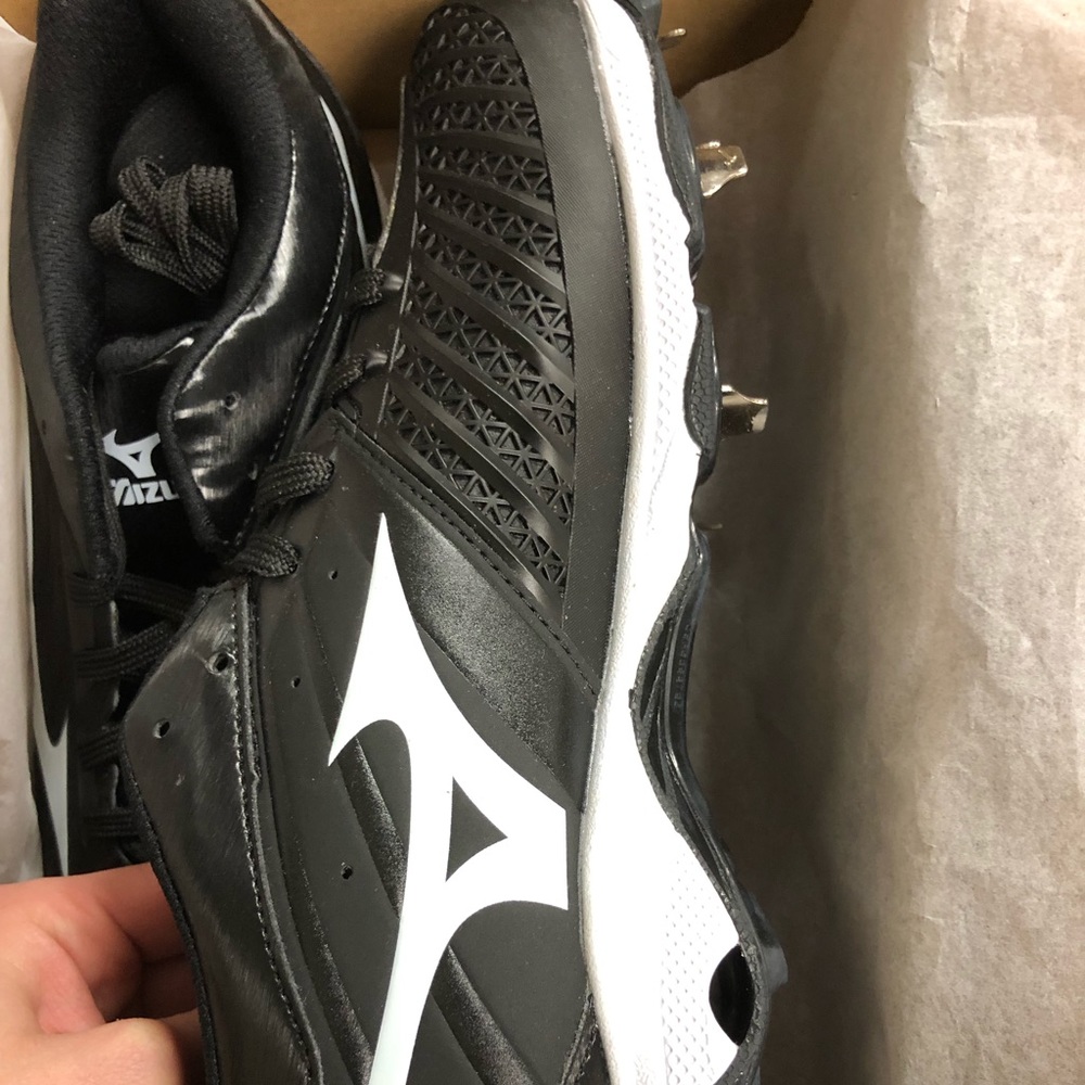 Mizuno 9-Spike Adv. 3